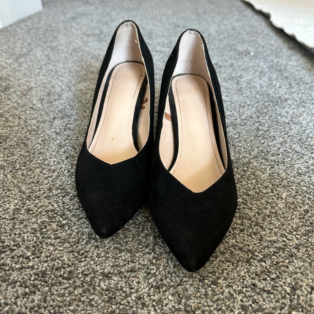 Black heels